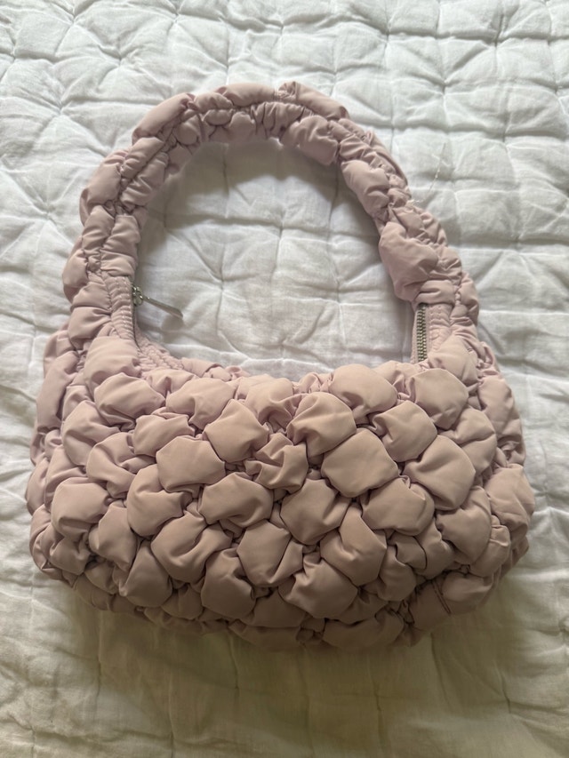 Babaton Quilted Puffer Shoulder Bag - Lavender