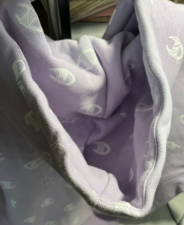 Champion Printed Thick Light Purple Hoodie - Medium - photo 5