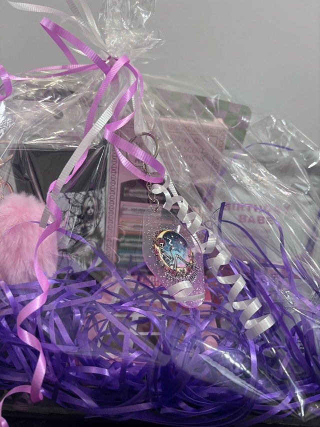 Birthday Basket - F