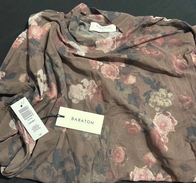 Babaton Exhibit T-Shirt - Floral Print - Size Large - photo 2