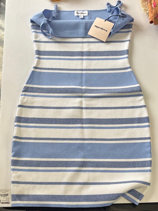 Superdown striped Dress size large - photo 2