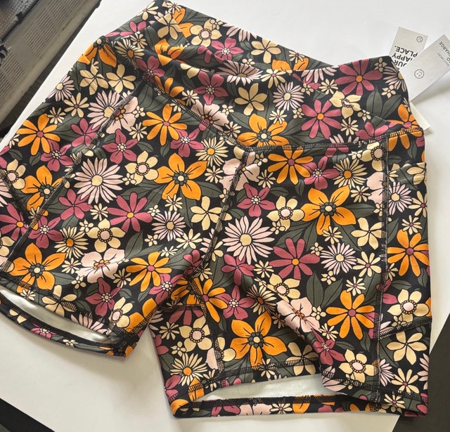 Happy Place Shorts - photo 2