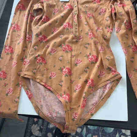 Free People Long Sleeve Floral Snap Bodysuit - Small - photo 2