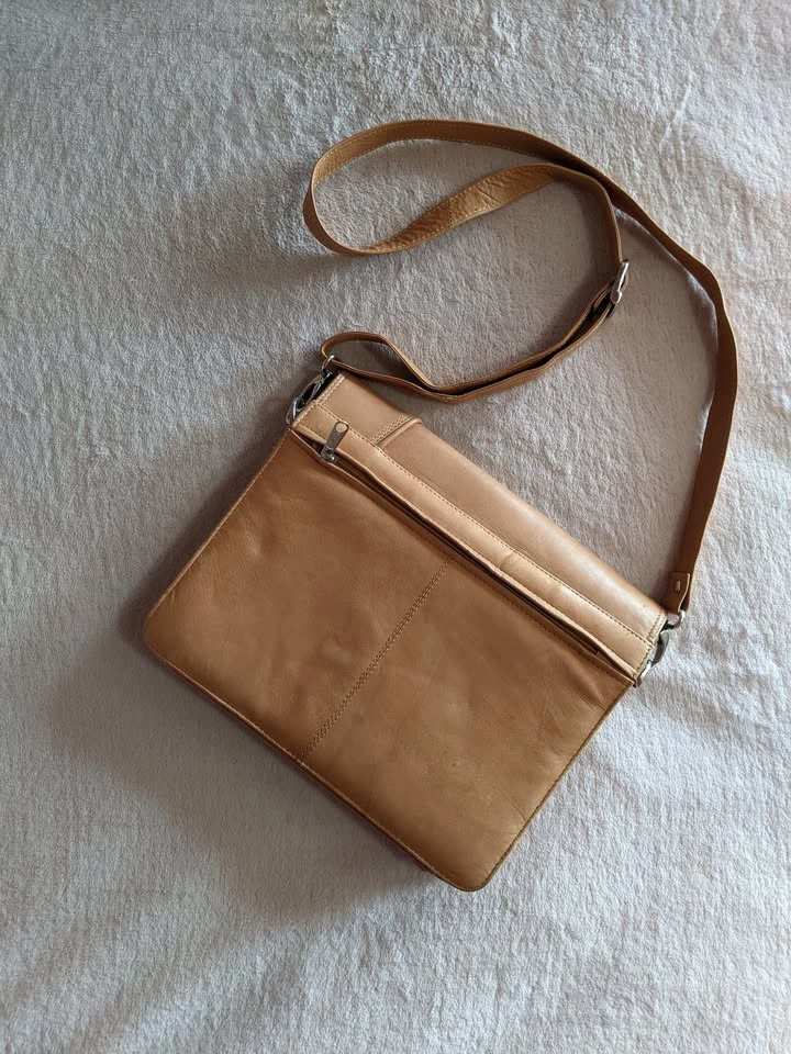 J.D. Leather Folder Bag - photo 2