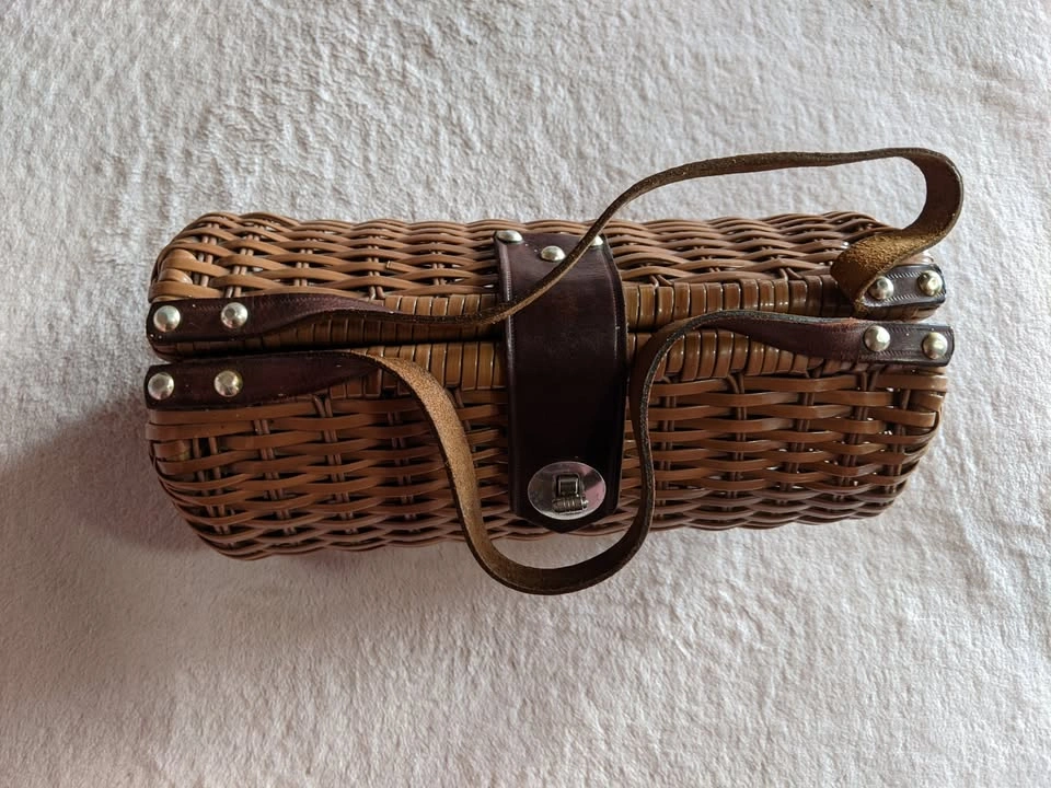 '60s vintage wicker barrel bag - photo 3