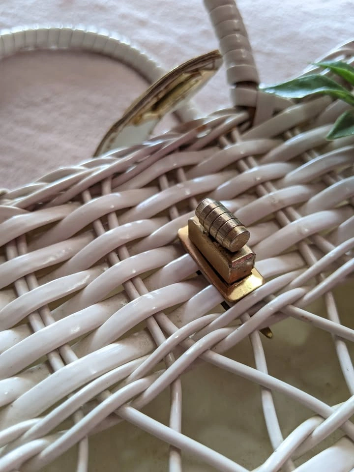 '60s Vintage Basket Purse - photo 5