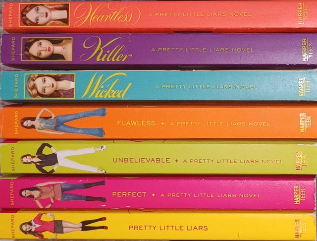 7 Pretty Little Liars Books - Flawless, Perfect, Unbelievable, +