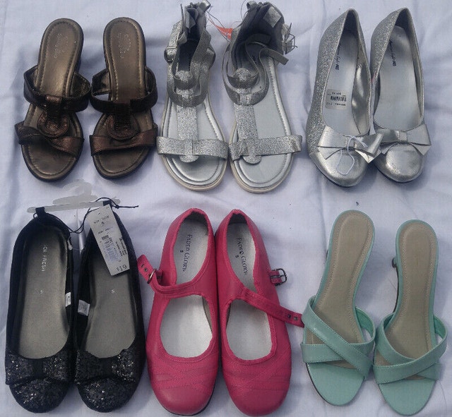 Girls Size 5 = Women's Size 7 Shoes