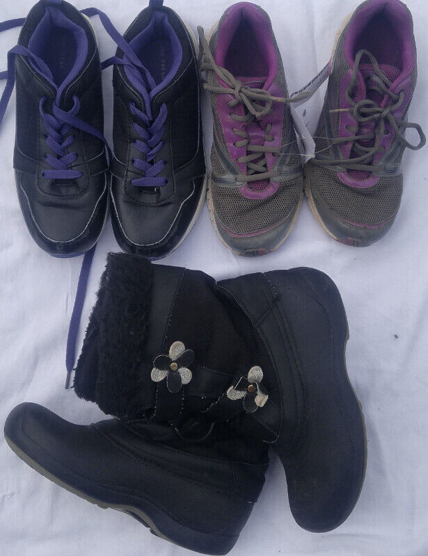 Girls Size 4 = Women's Size 6 Shoes - photo 3