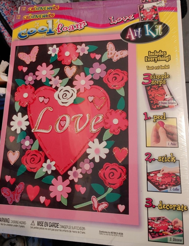Qty 2 NEW Creative Hands Cool Foam Love Art Kits