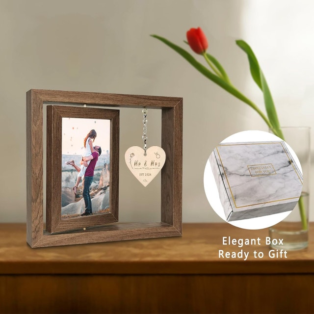 Mr and Mrs EST 2024 Rotating Picture Frame - photo 3