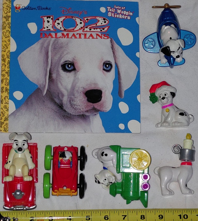 Qty 2 x 101 / 102 Dalmatian Book & Toys Figures