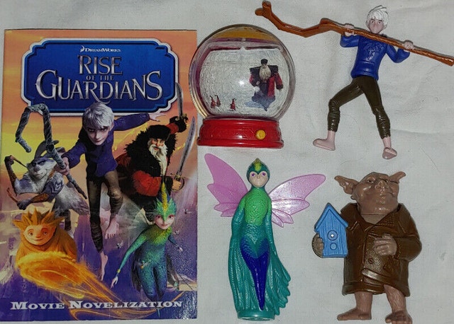 Rise of the Guardians Movie Junior Chapter Book & Toys Figures