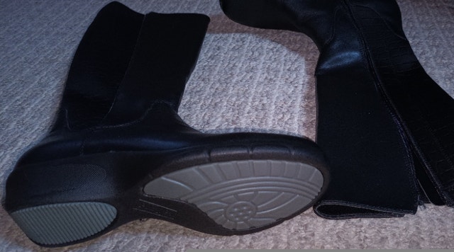 NEW Propét West Knee High Leather Boots - Size 7.5 - photo 4