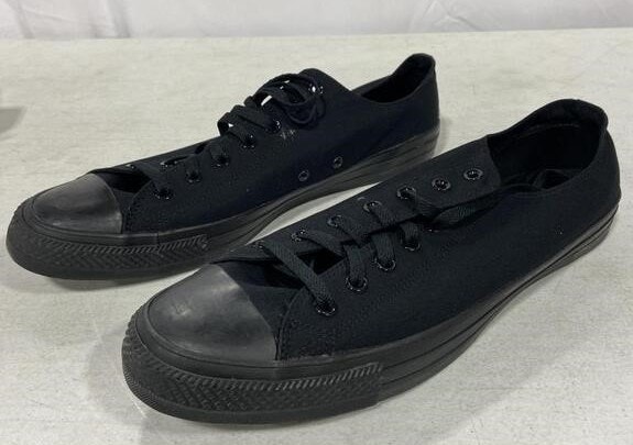 NEW M17/W19 Chuck Taylor All Star Low Top Converse Black Sneaker