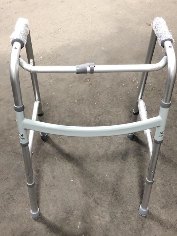 NEW EZee Life Aluminium Lightweight Portable Folding Walker - photo 3