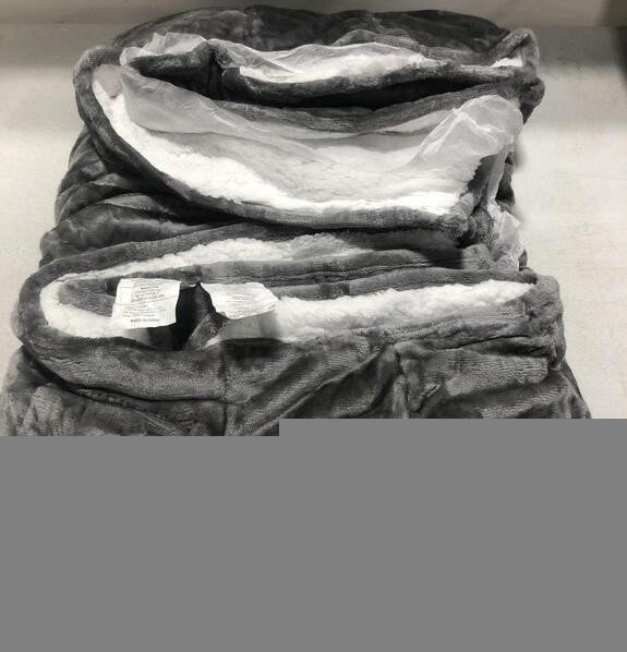 NEW HB Grey & White Sherpa 48x72" Weighted Blanket (12lbs) - photo 5