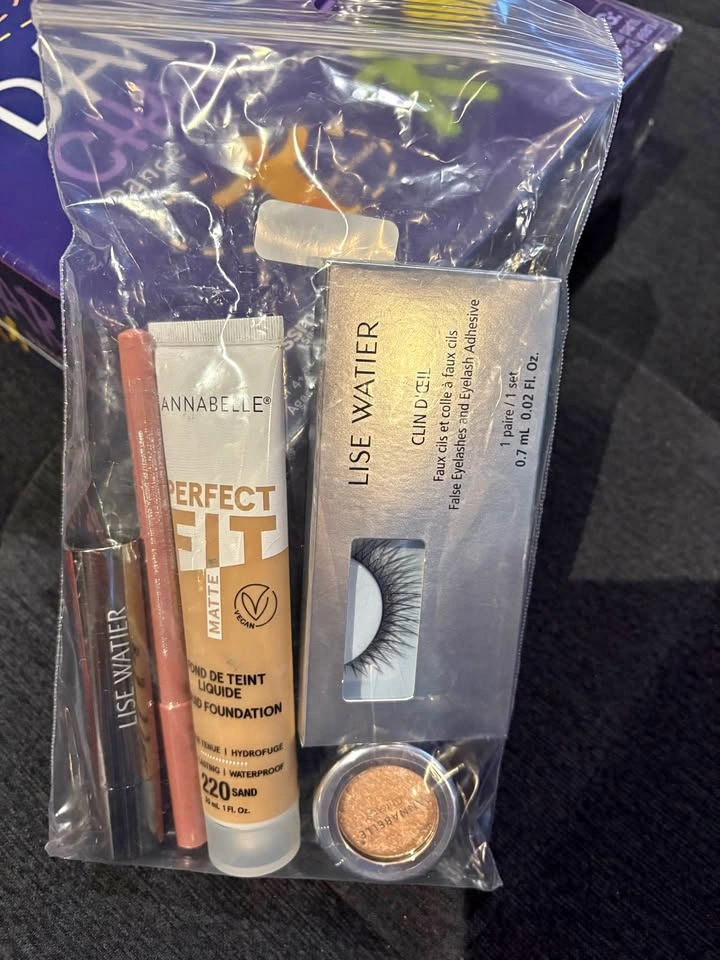 Brand new Lise Watier gift bag