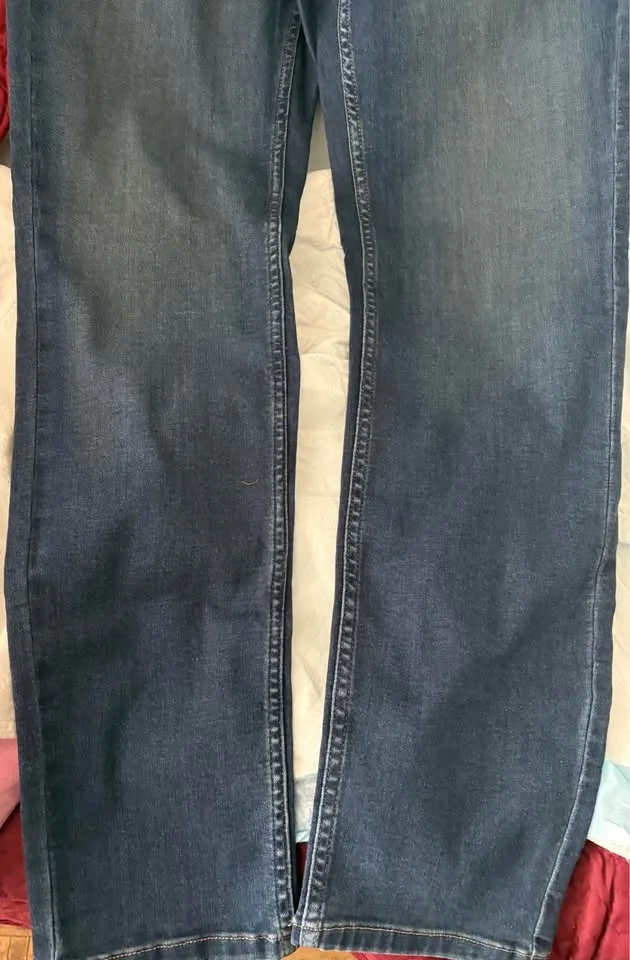 Calvin Klein Blue Jeans, Size 10 Curvy Skinny Stretch image indicator(6)