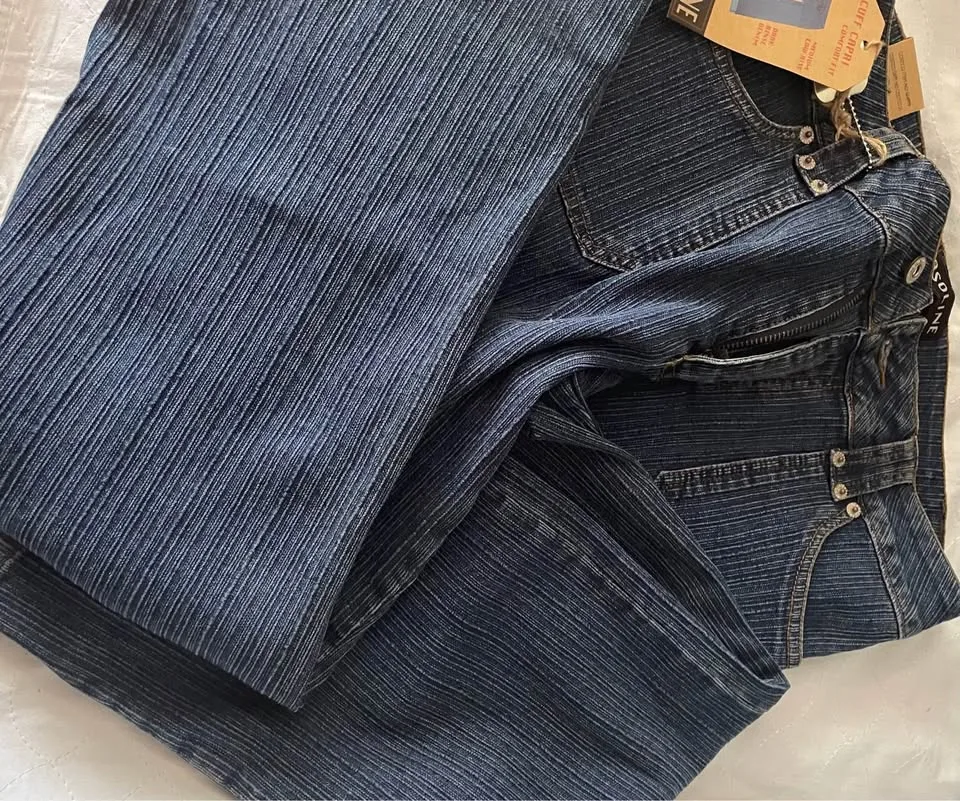 New Jeans - Dark Rinse Denim Straight Leg Costco Jeans image indicator(4)