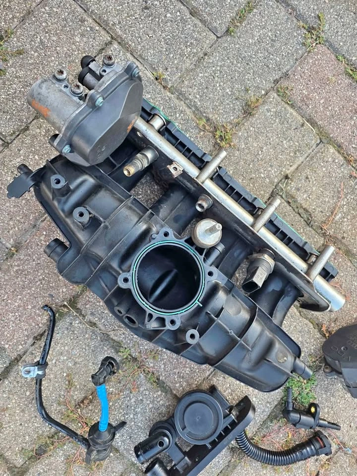 VW 2.0T FSI Manifold Parts