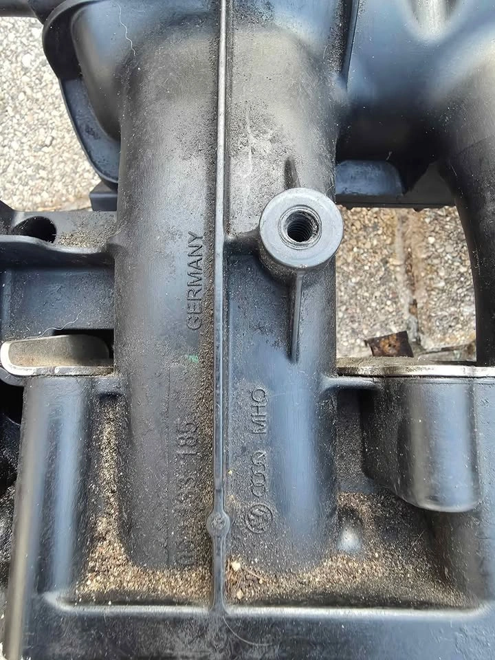 VW 2.0T FSI Manifold Parts - photo 3