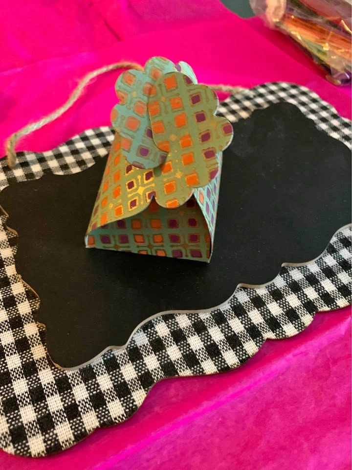 Attention Vendors- Specialty Gift Boxes & Bags