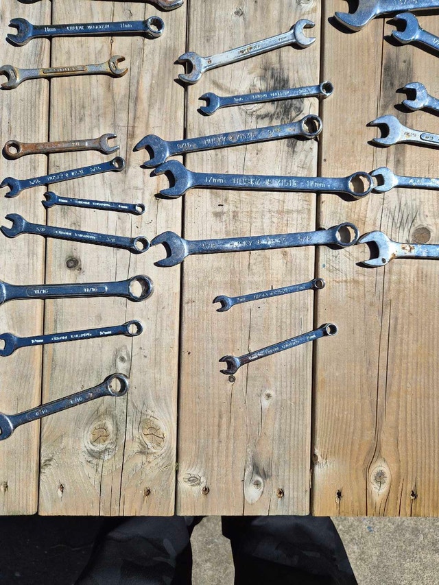 Wrenches - Standard and Metric Husky Set - photo 2