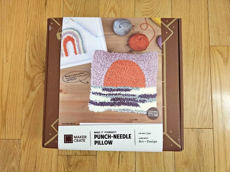 Kiwico Maker Crate - Punch Needle Pillow (Brand New)