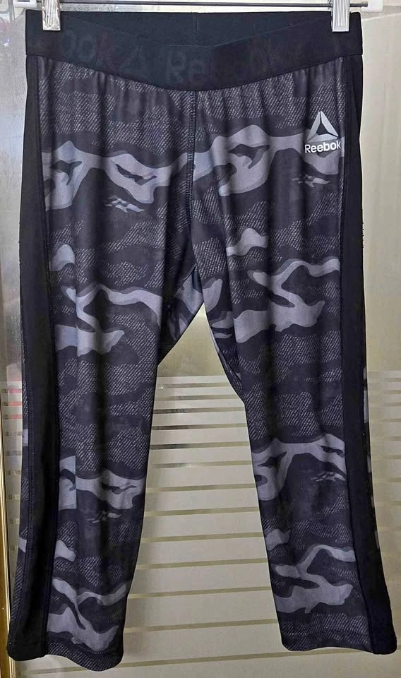 Men's Reebok Speedwick Compression Pants. Medium. $30 OBO.