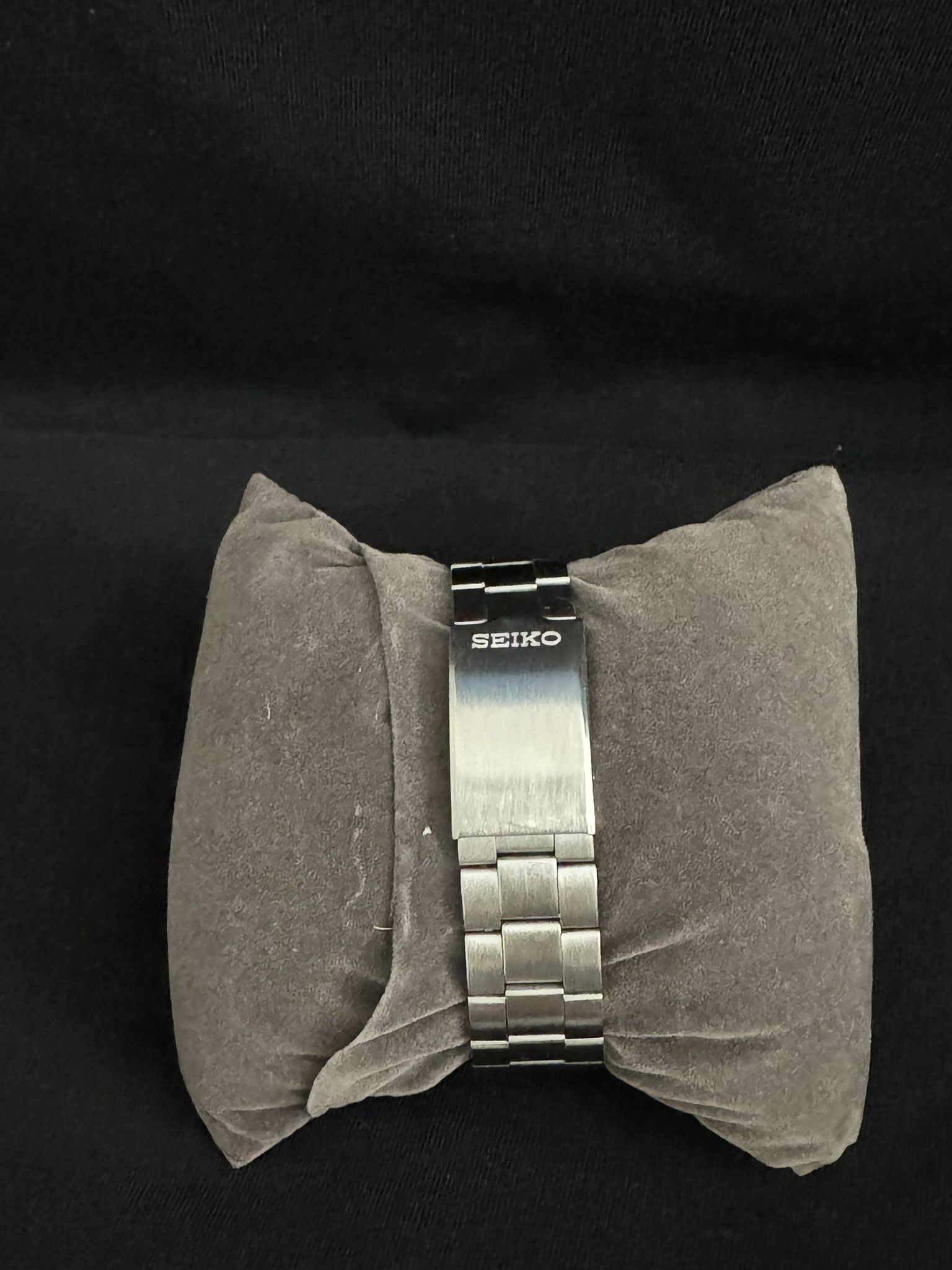 Seiko 5 Automatic – Classic Stainless Steel Day-Date - photo 4