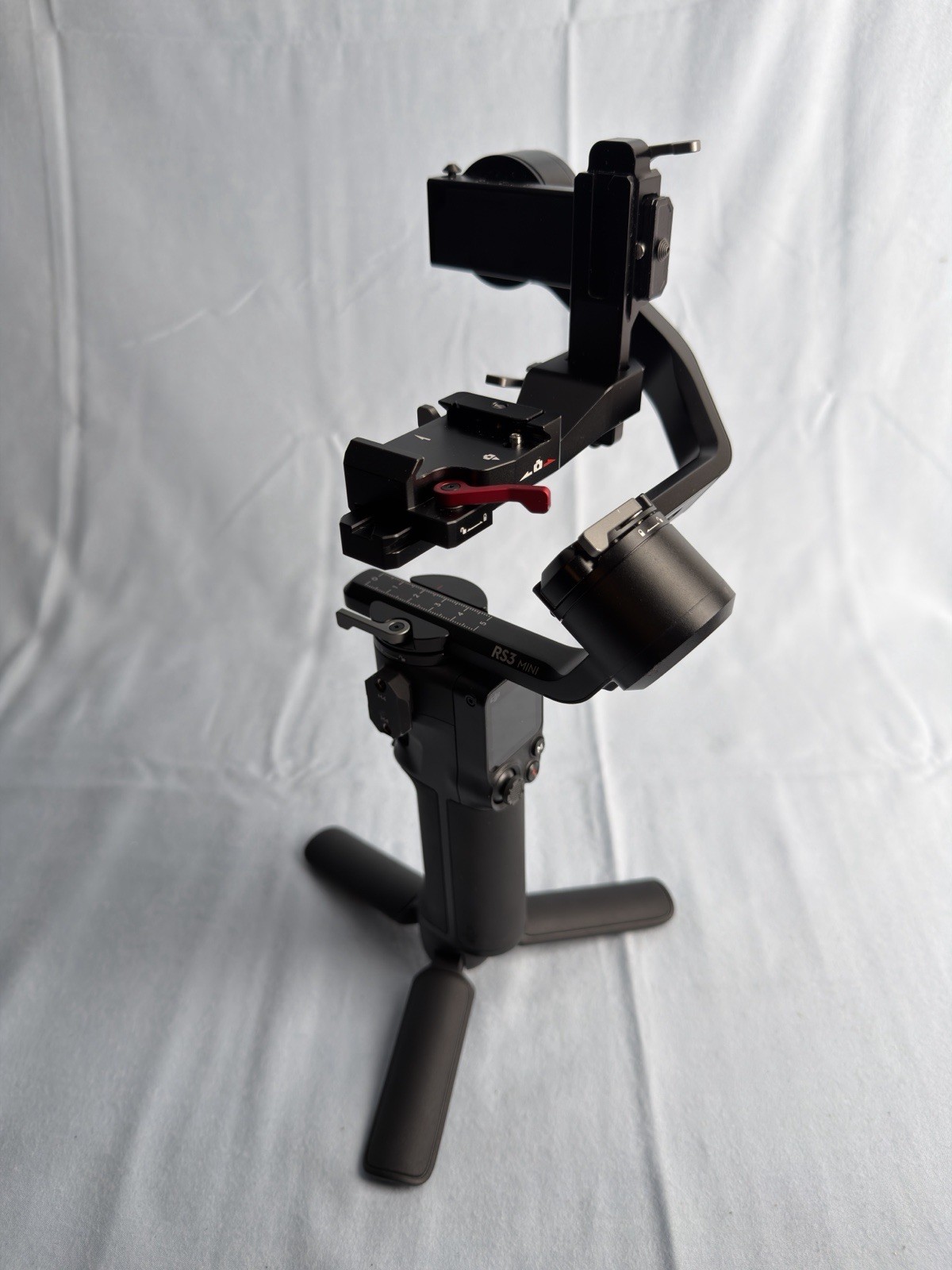 DJI RS 3 Mini 3-Axis Gimbal Stabilizer - Excellent Condition