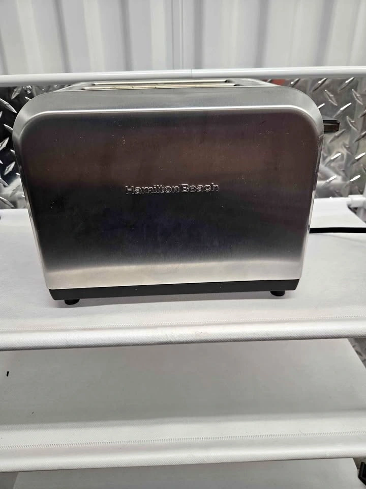 Hamilton Beach 2-slice stainless steel toaster