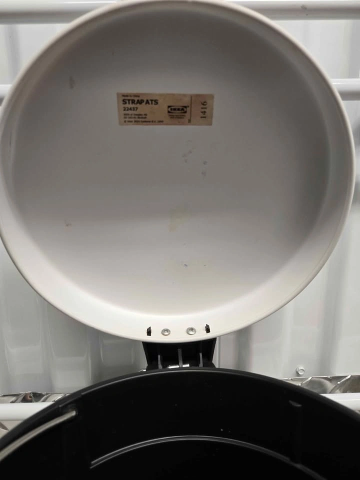 IKEA STRAPATS White Pedal Bin Trash Can - photo 2