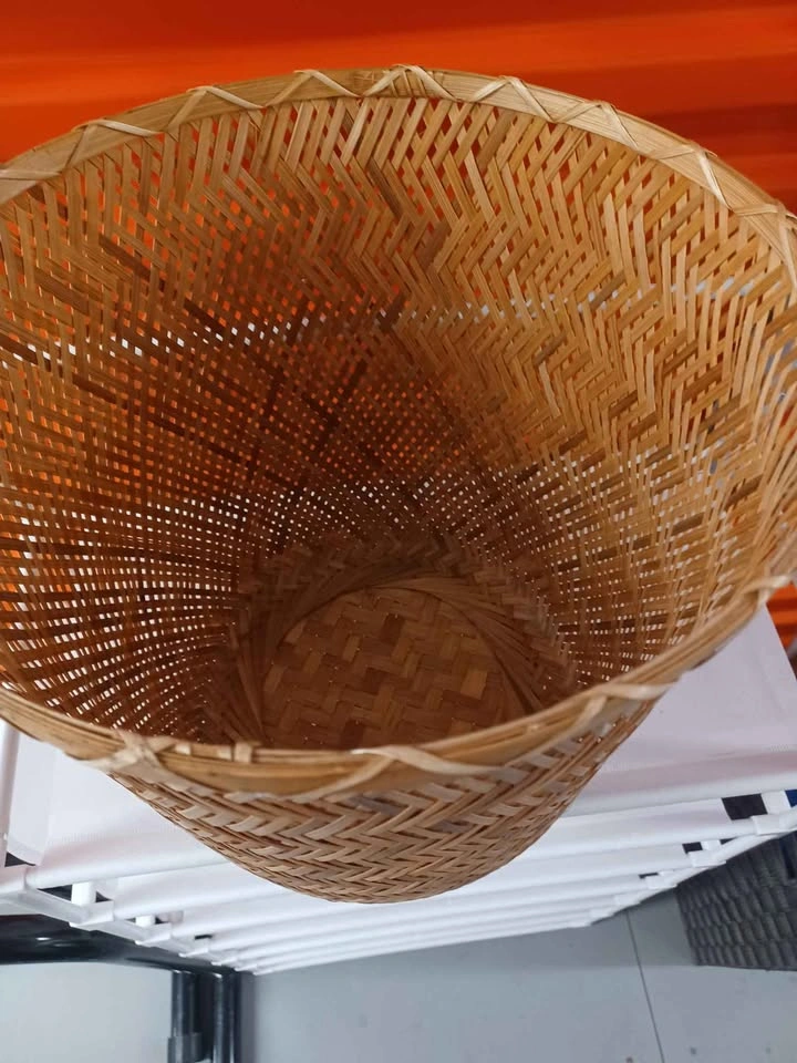 Woven bamboo basket - photo 2