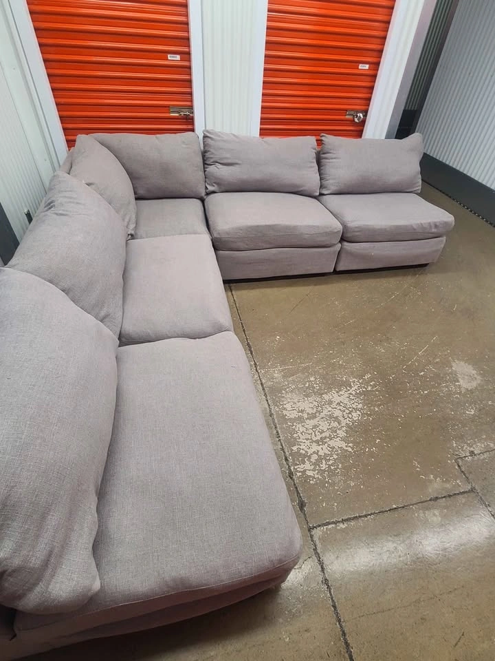 🇨🇦 Large Modular Sectional Couch - photo 2