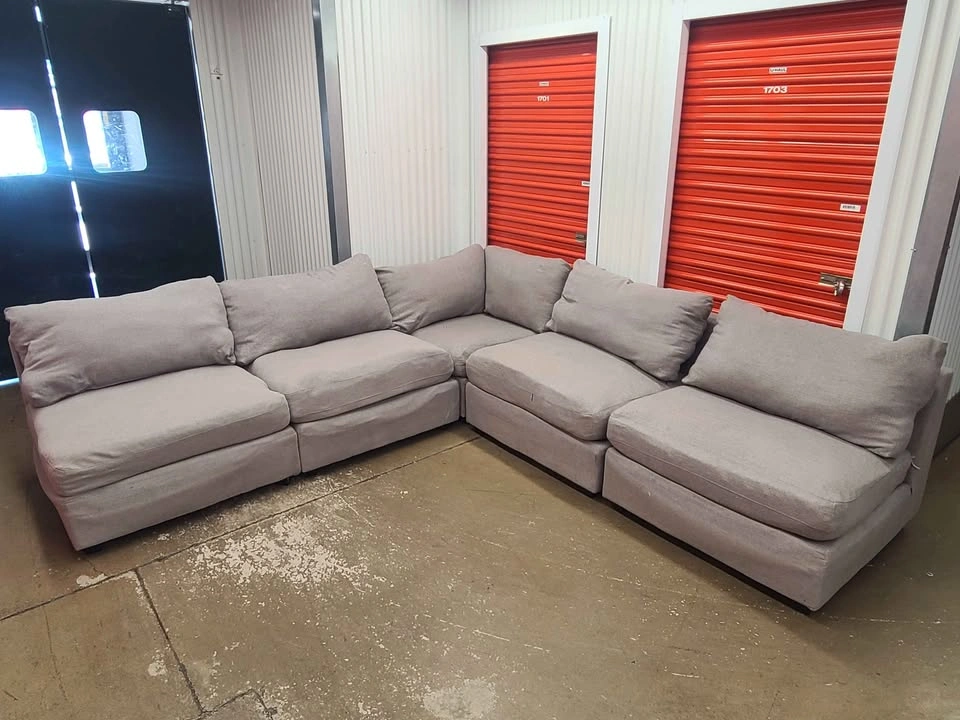 🇨🇦 Large Modular Sectional Couch - photo 5