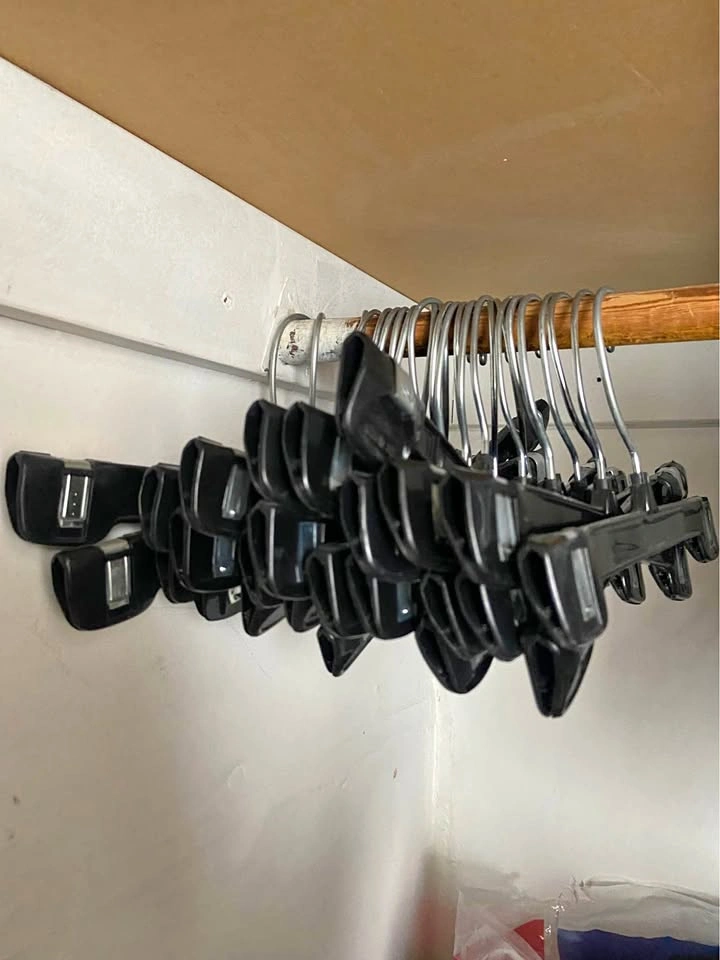 Clothes Hangers bundle of 25