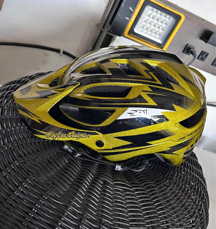 Troy Lee Design A1 Helmet