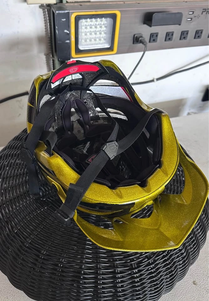 Troy Lee Design A1 Helmet - photo 3