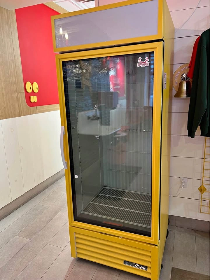 True GDM-26F Single Glass Door Freezer