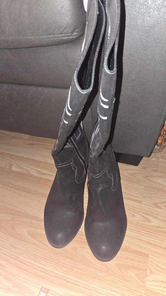 Torrid Cowgirl Boots - Size 10 - photo 2