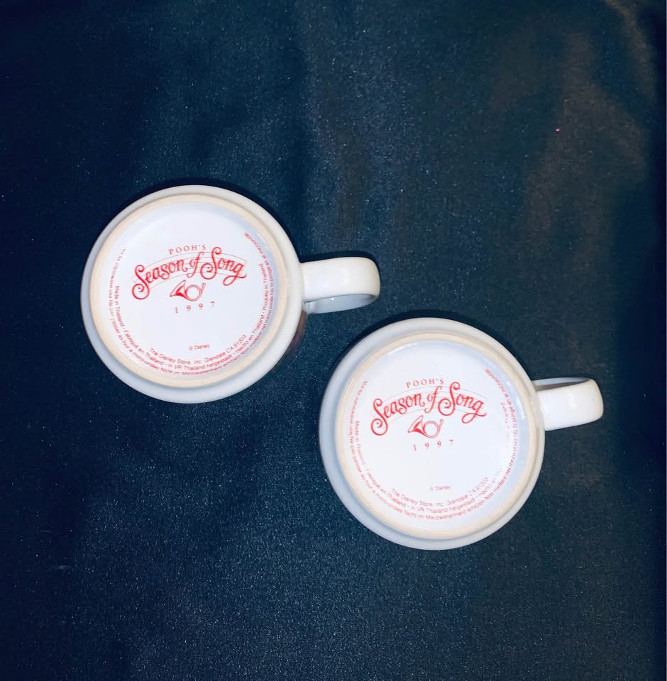 Vintage Disney Pooh's Christmas Mug Set of 2 - photo 4
