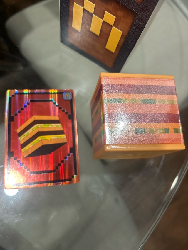 Minecraft x McDonald’s Collectible Burger Toy – Limited Collab - photo 2