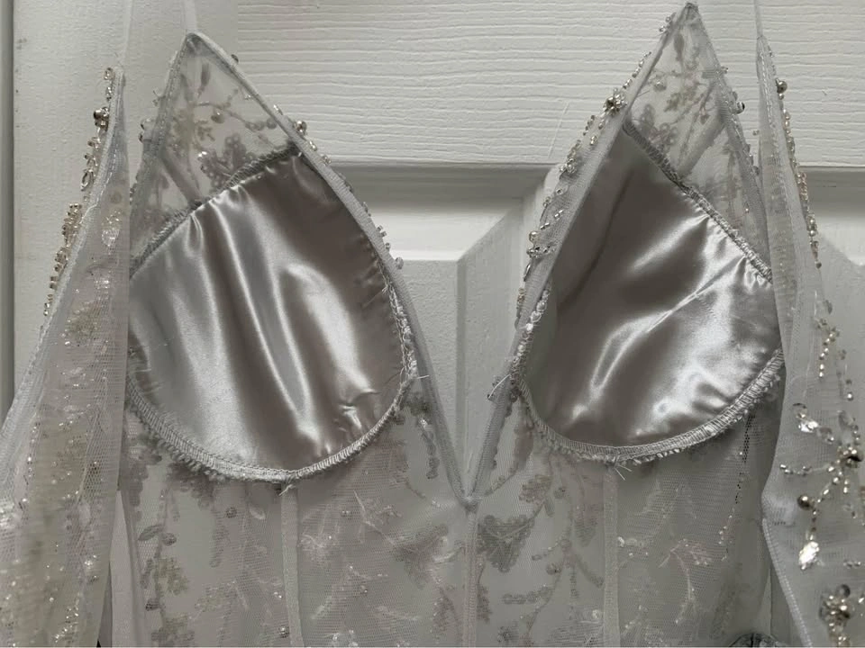 Madeline's Boutique Prom Dress - photo 5