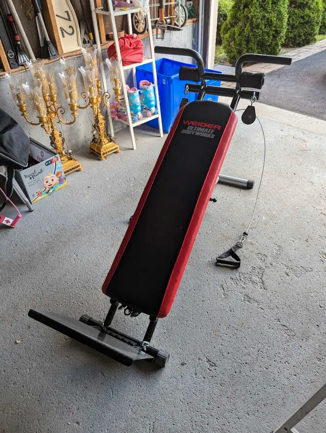 WEIDER ULTIMATE BODYWORKS HOME GYM. COMES WITH BOX thumbnail