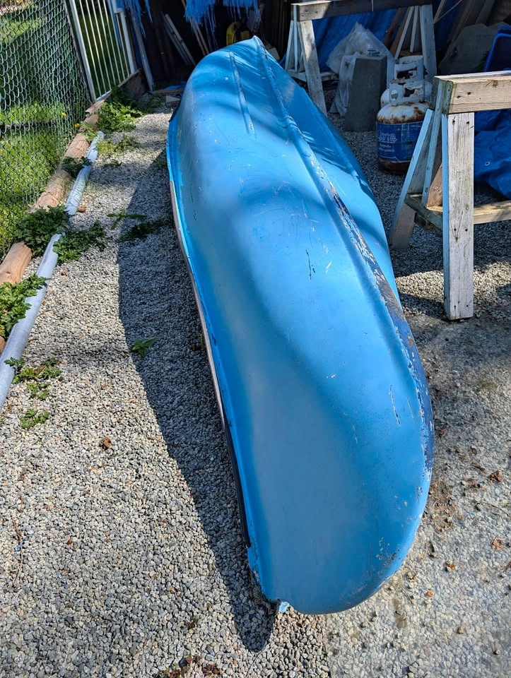 13 foot fibreglass Canoe with float compartments bow and stern