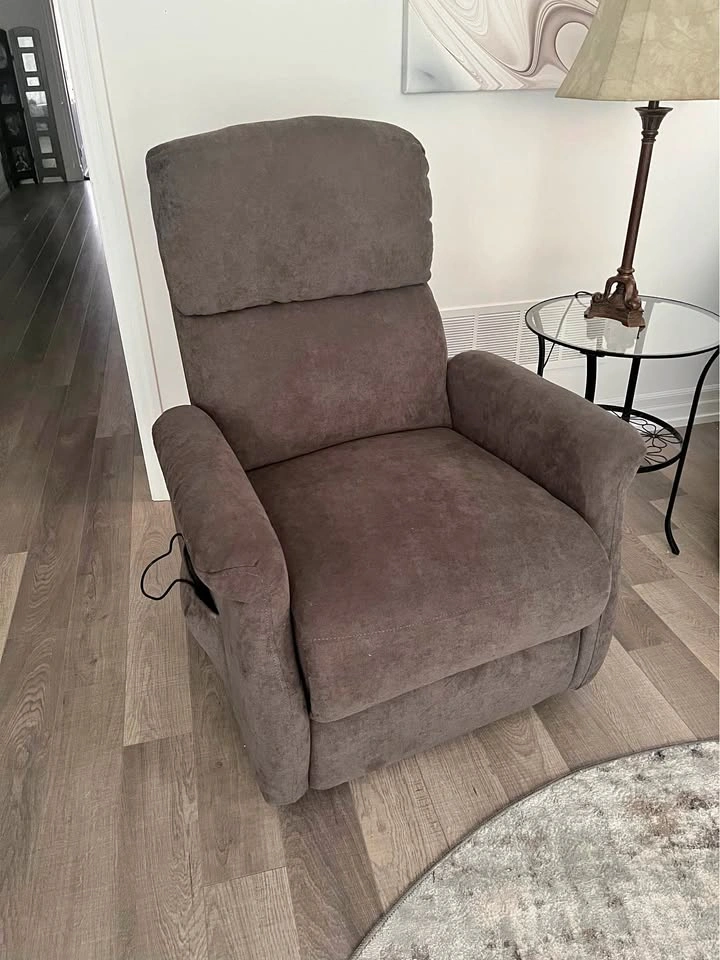 Ruben Power Lift Chair