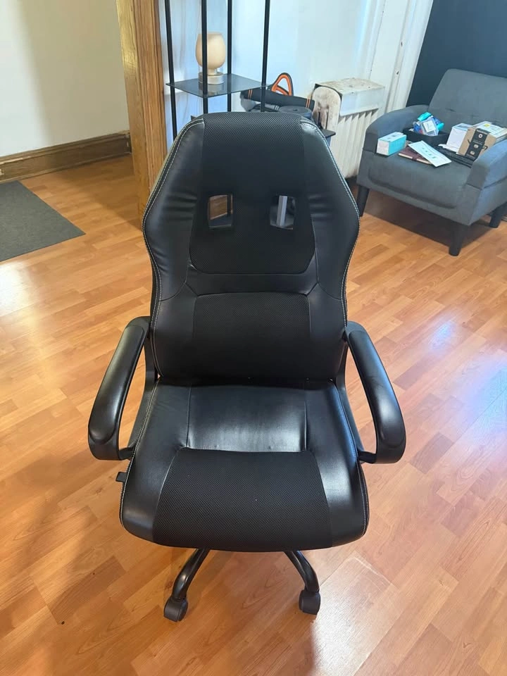Computer chair & Desk - photo 5