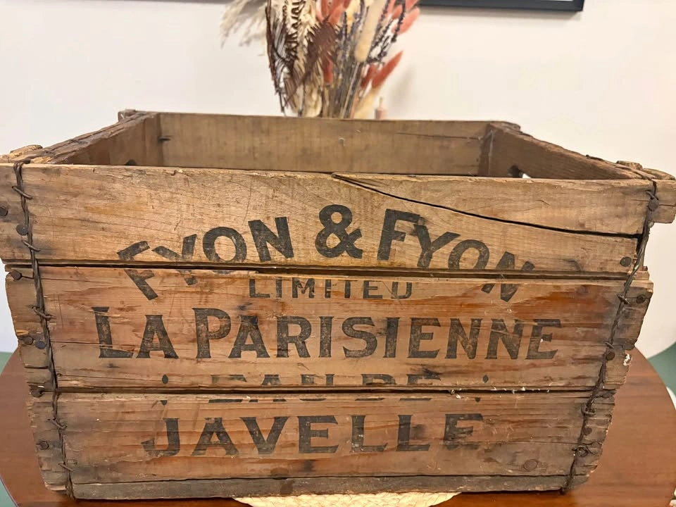 Vintage Fyon & Fyon La Parisienne Wooden Crate